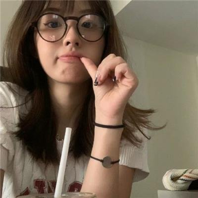 中年被裁我娶了娇媚老板娘